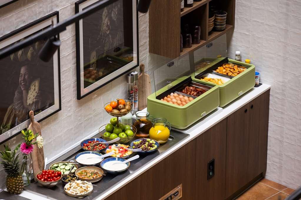 City Hotel Gouda, Worldhotels Crafted Collection Restoran fotoğraf